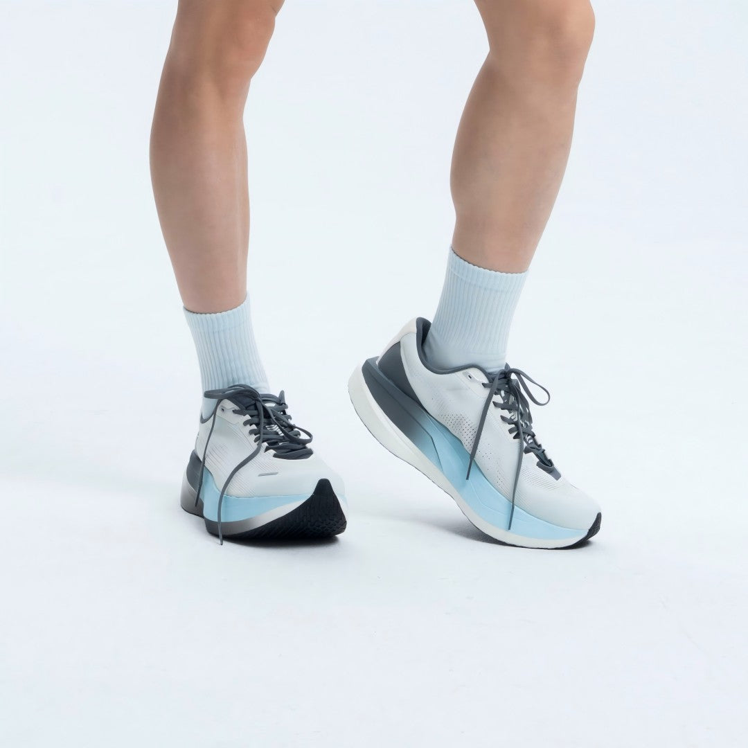 Dynafish Xiaonian Super Trainer - Preorder
