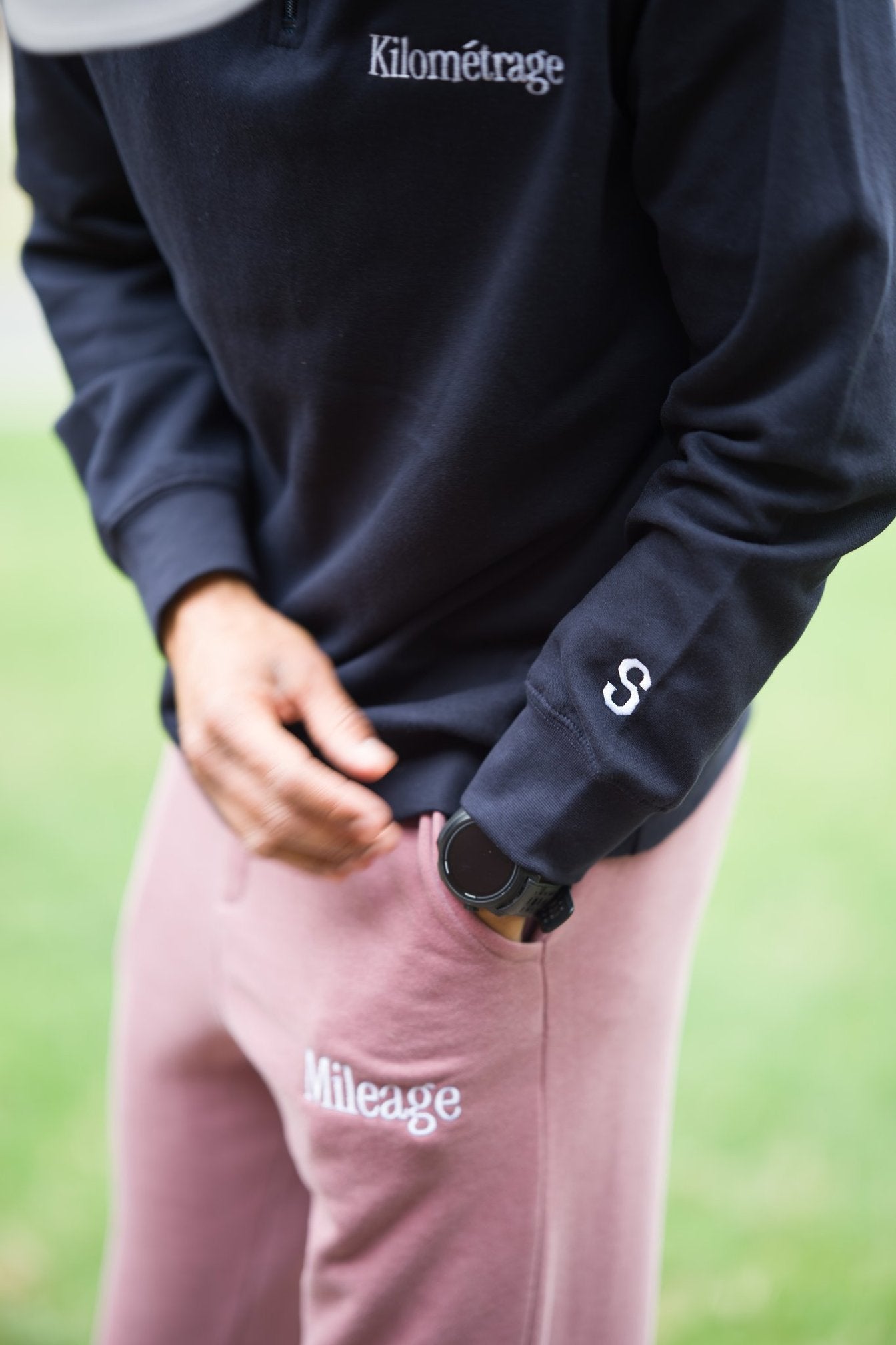 Kilométrage Embroidered Quarter Zip